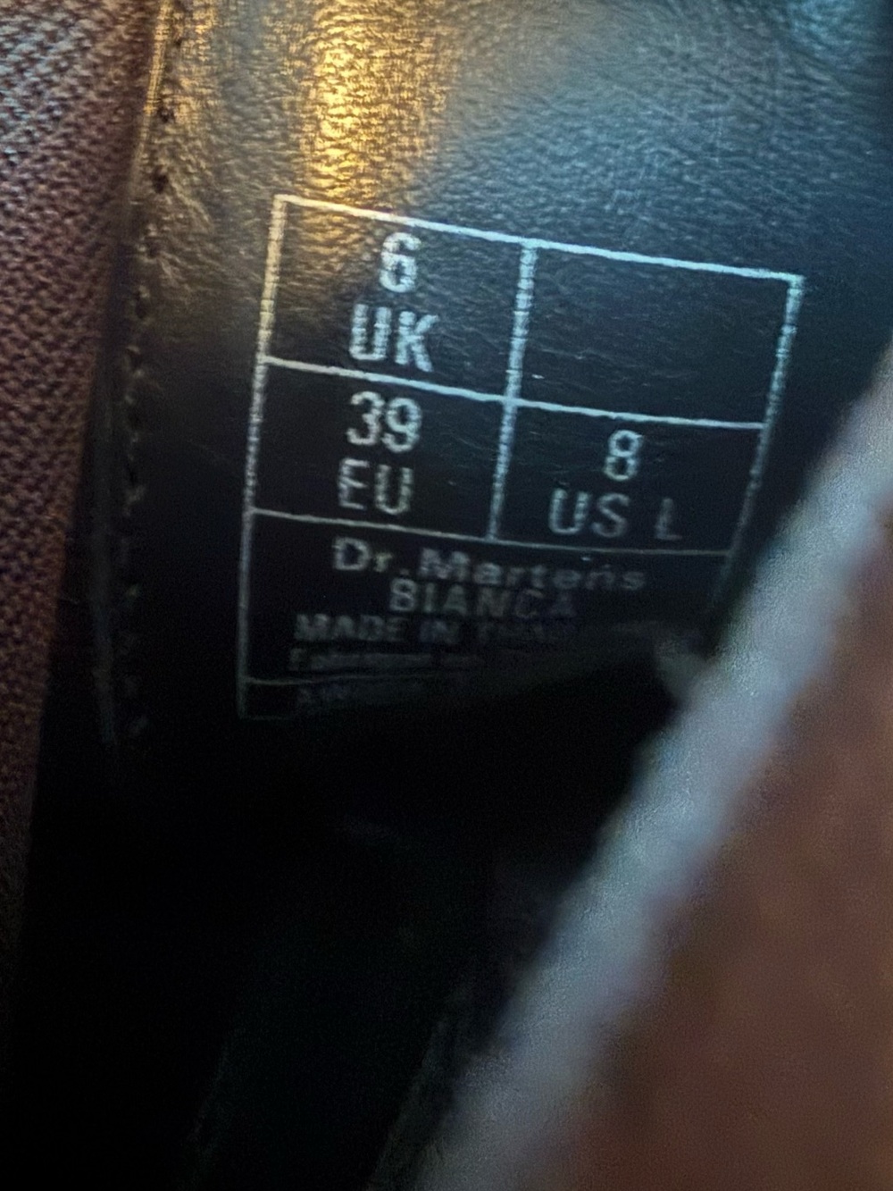Doc Martens Chelsea boots - Picture 3 of 3